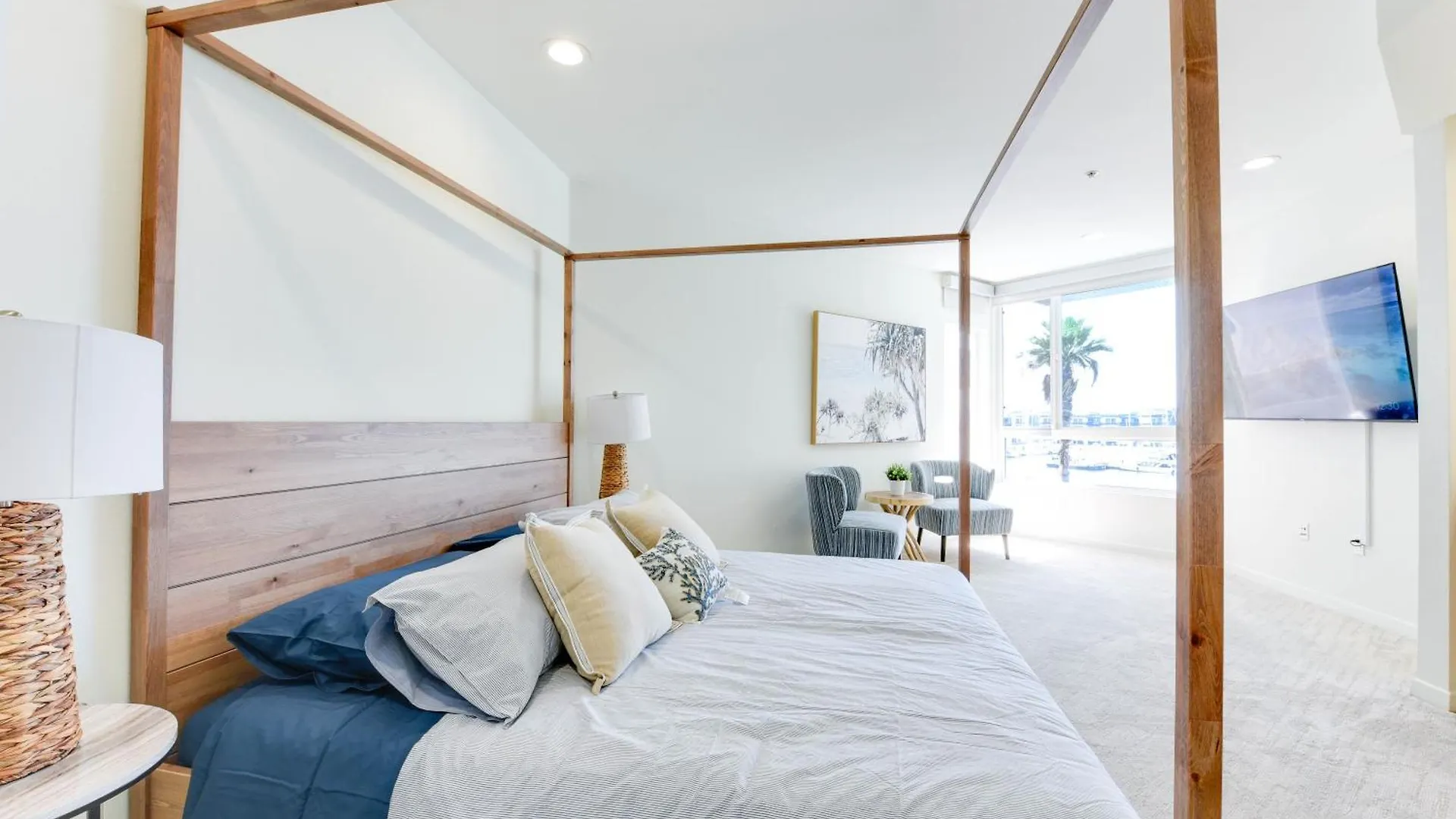 Wake Up On The Waters Edge Daire Los Angeles